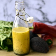 Appelsindressing med blå birkes