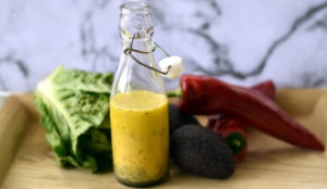 Appelsindressing med blå birkes