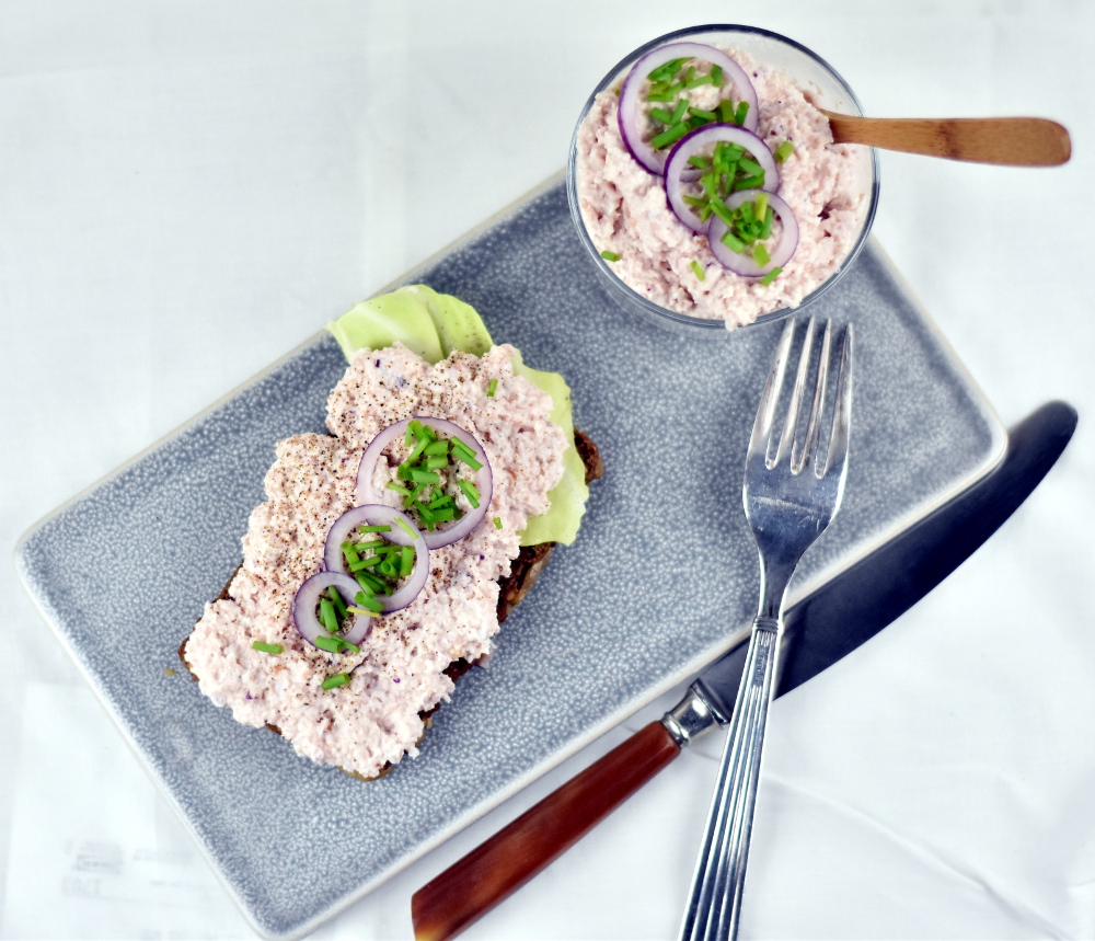 Madpakker og pålæg Hjemmelavet skinkesalat - fuglekvidder