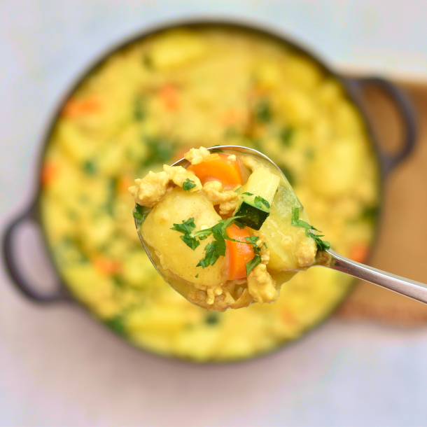 Karrygryde med hakket kylling