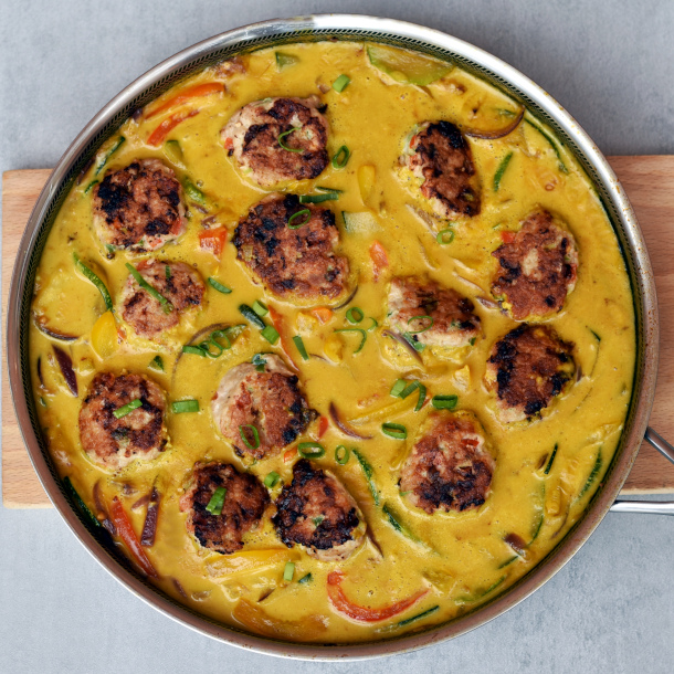 Thai kyllingefrikadeller i kokossovs