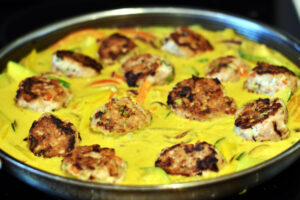 Thai kyllingefrikadeller i kokossovs