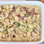 Kylling med bacon, champignon og blomkål